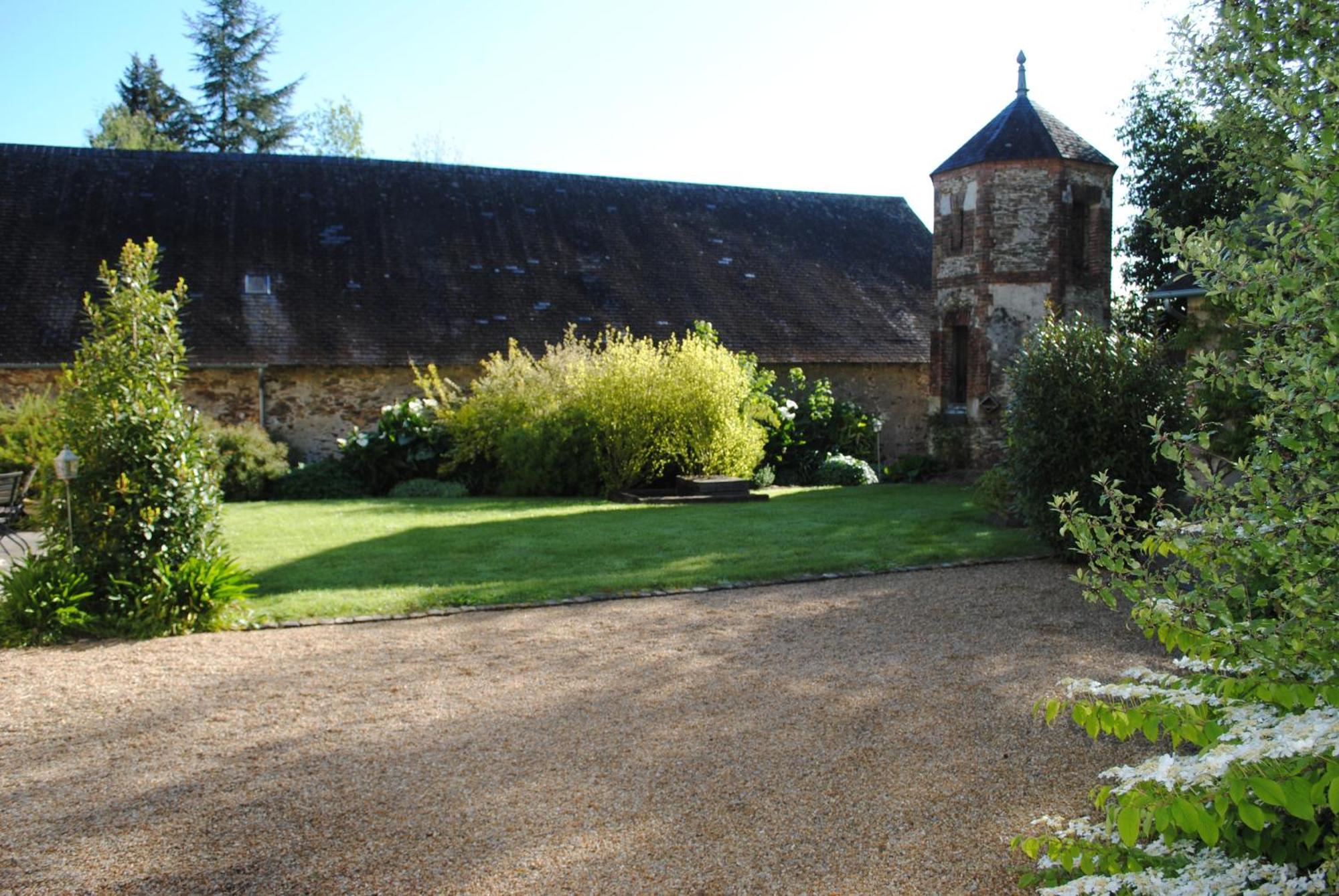 Au Calme Dans La Campagne Du Haut Anjou Pouancé エクステリア 写真